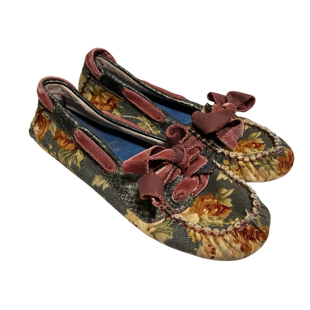 Kenzie Floral Corduroy Flats